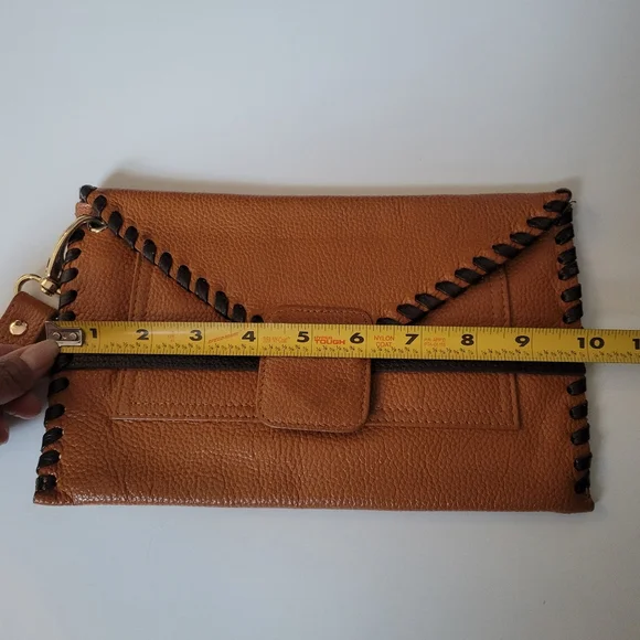 B-Low the belt Bag / wristlet. - Picture 6 of 8